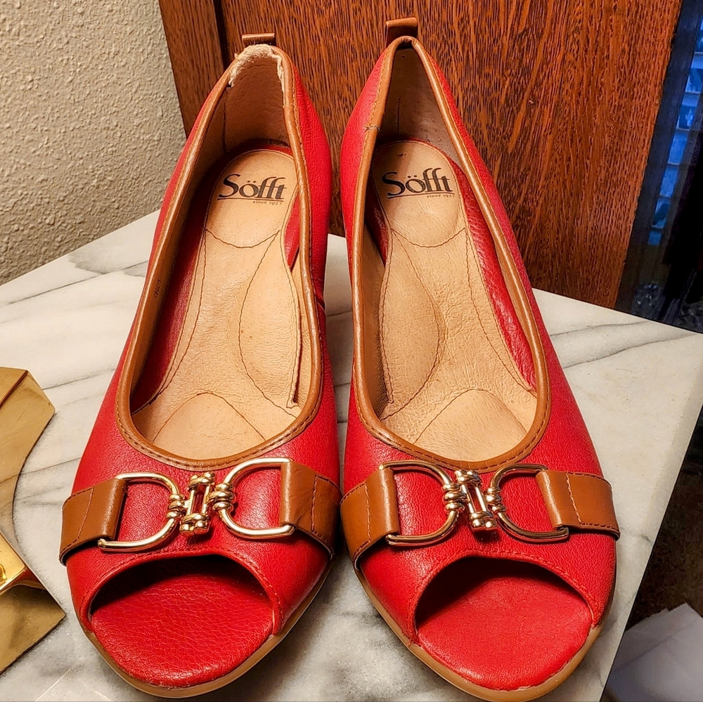 Sofft Red Leather Peep-toe Wedge Heels Size 8.5 M